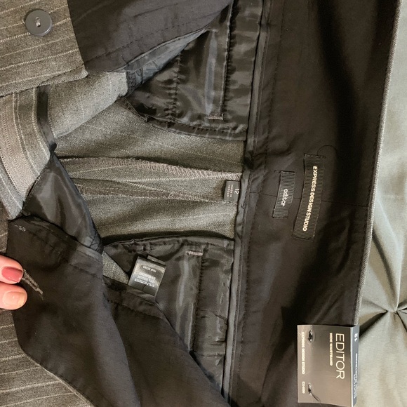 Express pants - Picture 3 of 3
